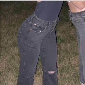 Garage high waisted black ripped 90’s straight jean